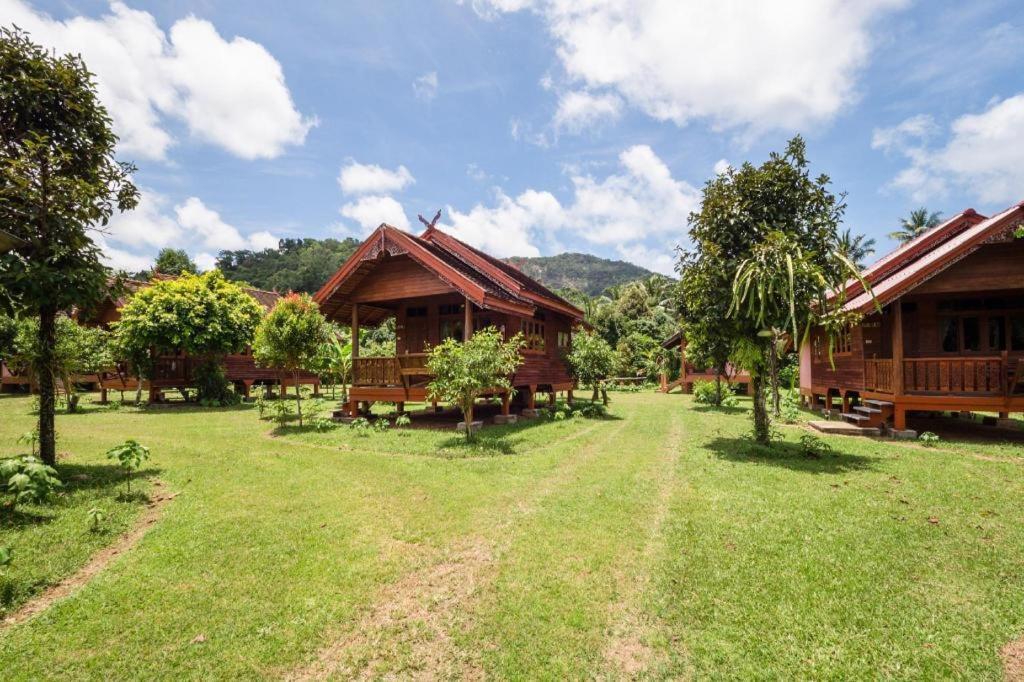 Oyo 1143 Phet Luran Thai Resort Kohchang Koh Chang Extérieur photo